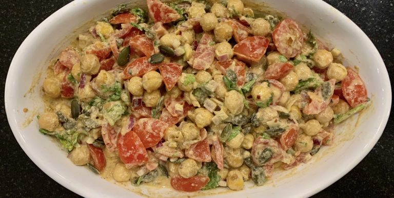 Moroccan chickpea and sunflower salad