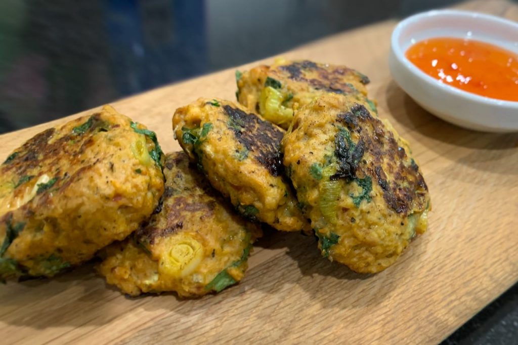 Thai porkless cakes